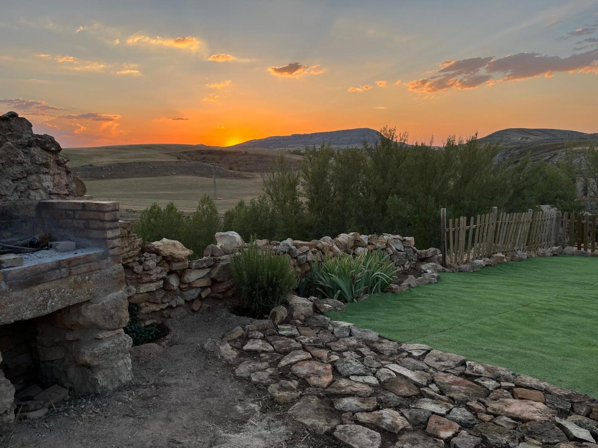Villa El Balcon De Reznos, Soria Esterno foto